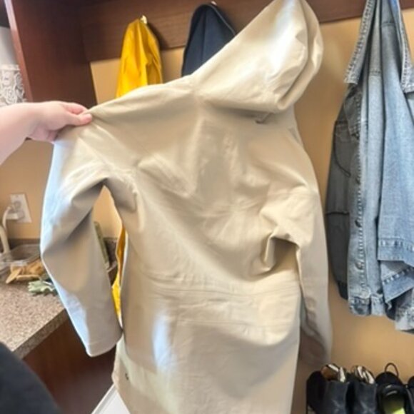 Lululemon RepelShell Rain Jacket Trench 12 - Picture 13 of 13